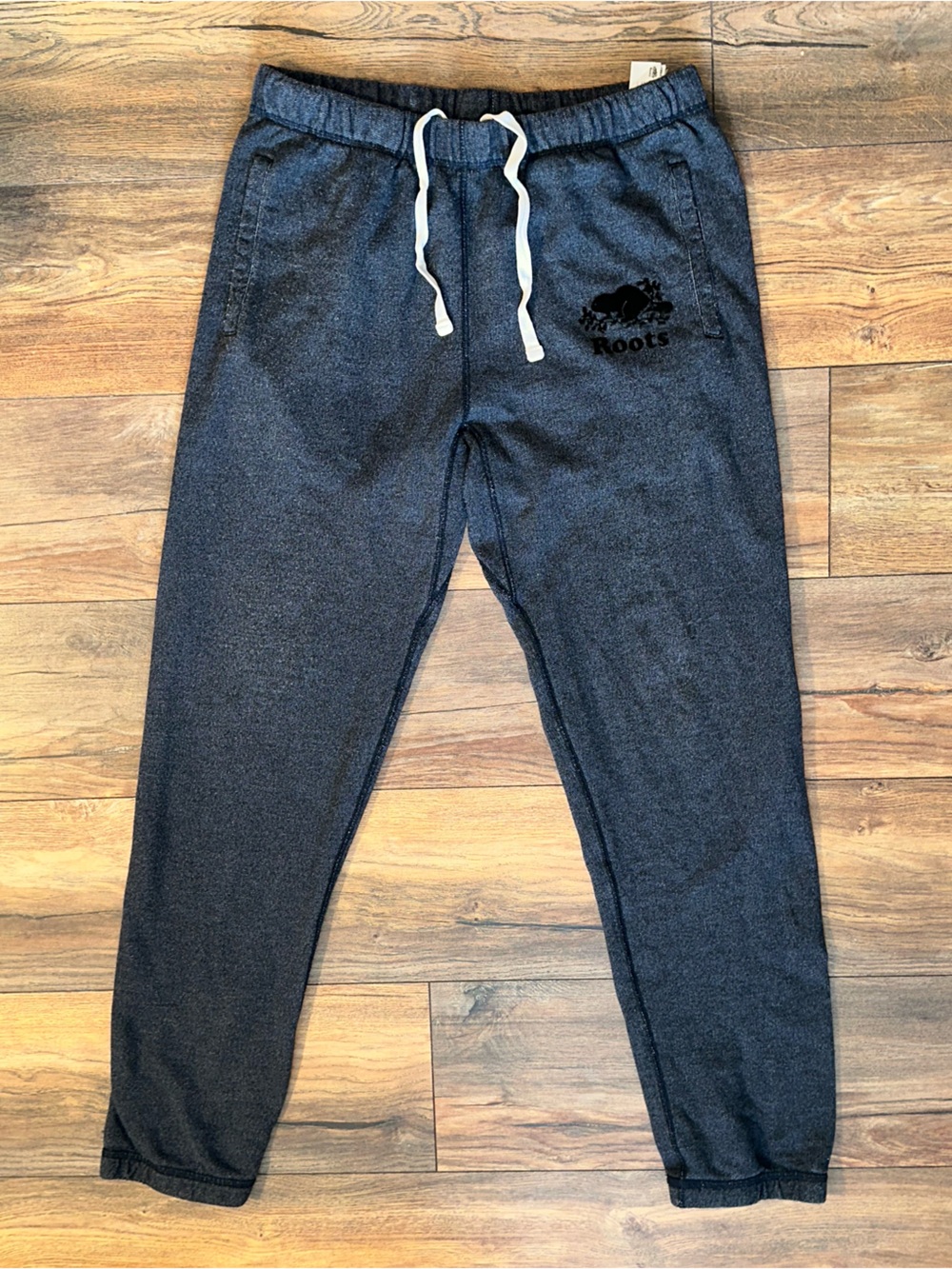 ROOTS Men’s Dark Gray Jogger Sweatpants w/ Drawstring